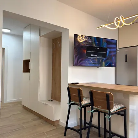 Comfort Spacious In Center Apartament *