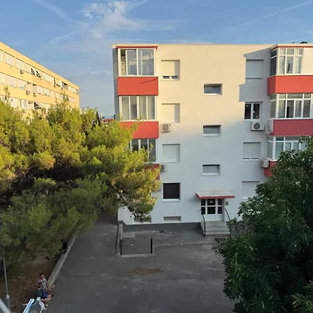 Comfort Spacious In Center Apartament