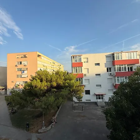 Comfort Spacious In Center Apartament