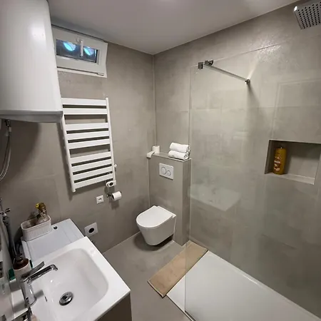 Apartament Comfort Spacious In Center